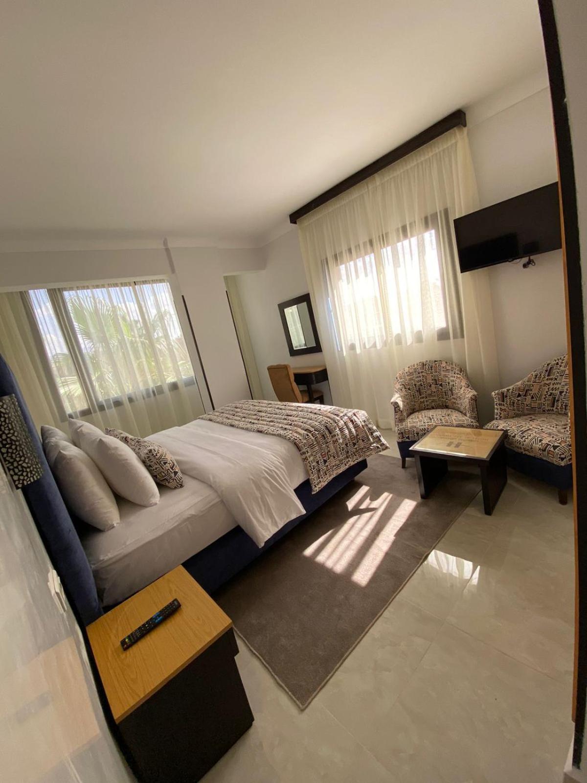 Hotel Al Akhawayn Oujda Exterior foto