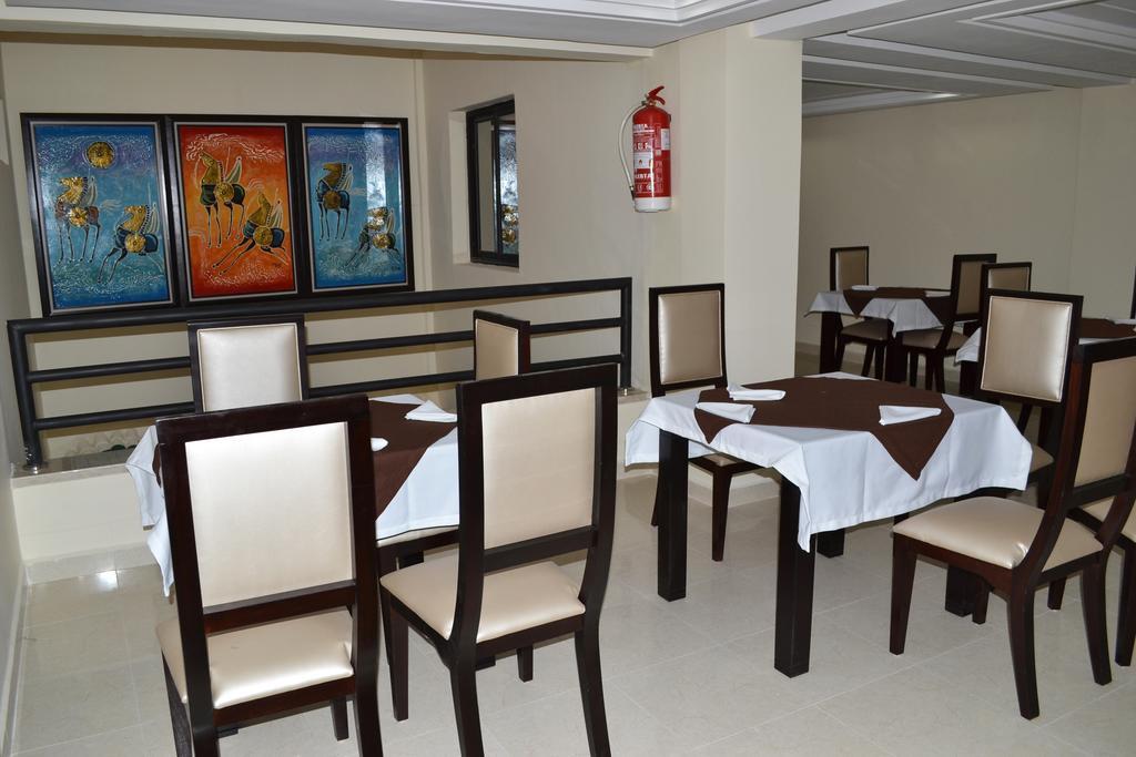 Hotel Al Akhawayn Oujda Exterior foto