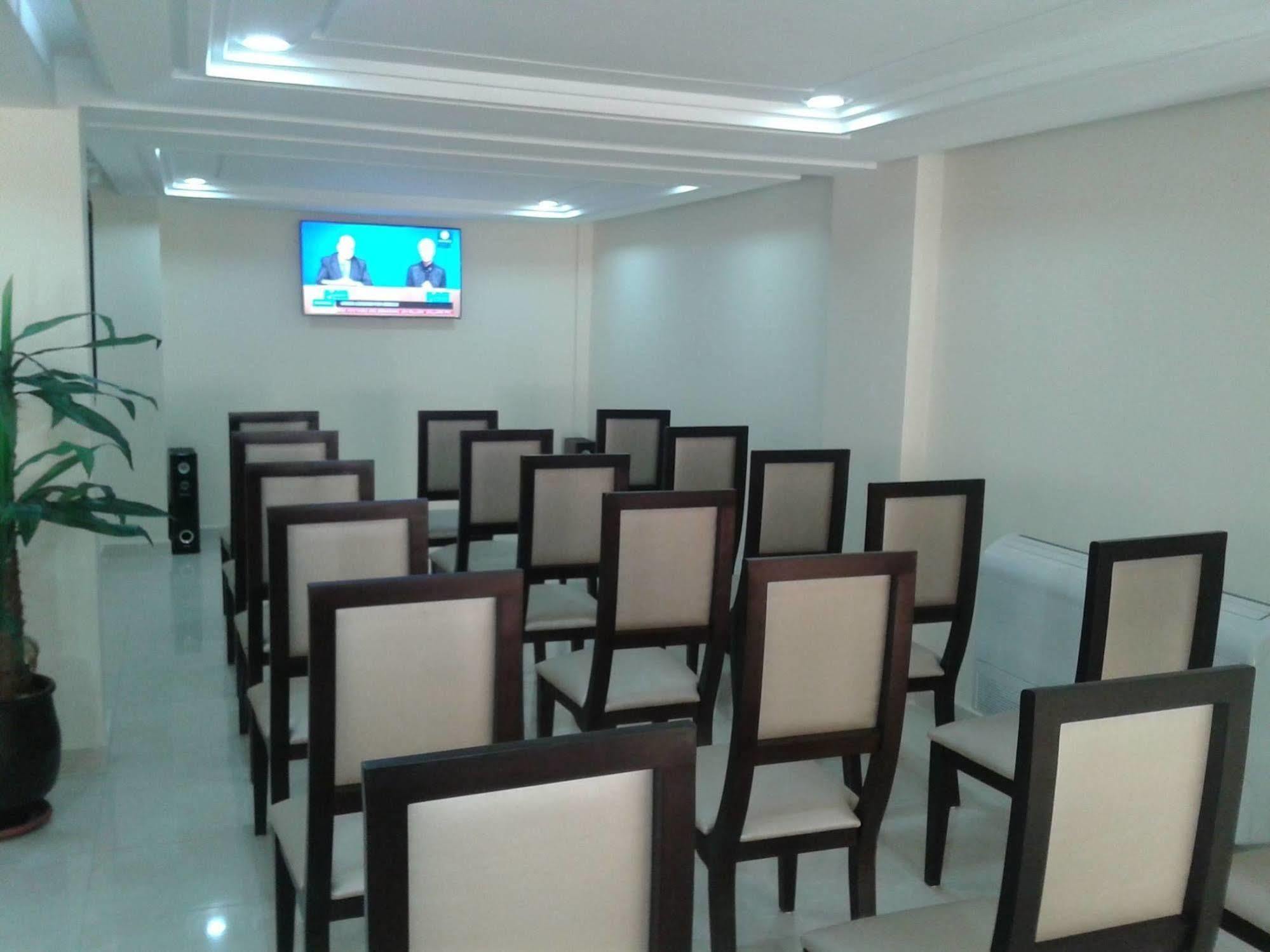 Hotel Al Akhawayn Oujda Exterior foto